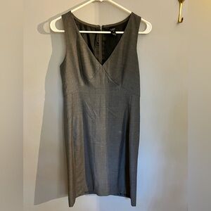 J Crew Super 120’s Women 6 P Gray Wool Sleeveless Knee Length Sheath Dress